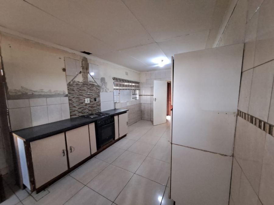 4 Bedroom Property for Sale in Vaalpark Free State
